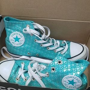 Converse shoes